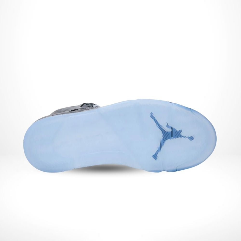 Air Jordan 5 Retro Wolf Grey image 4